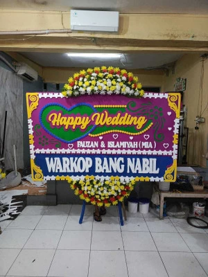 Papan Bunga di Tb Simatupang